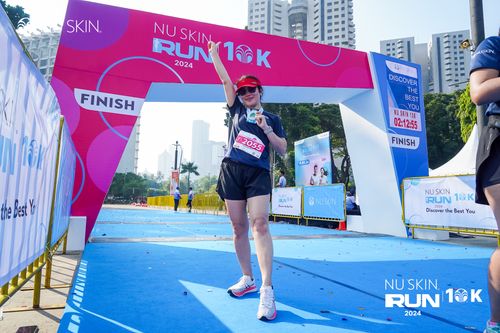 Race photo from Nu Skin Run 10K