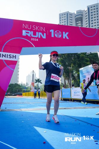 Race photo from Nu Skin Run 10K