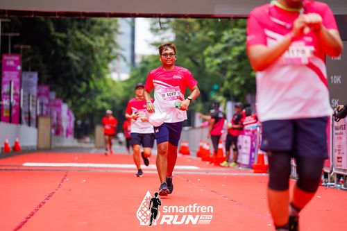 Race photo from Smartfren Run 2024