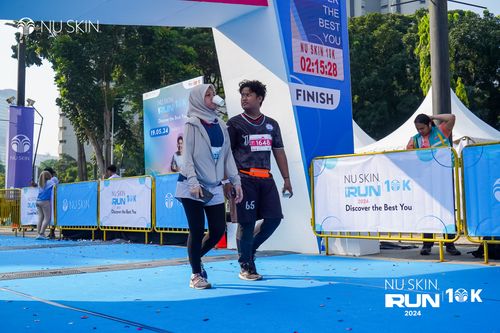Race photo from Nu Skin Run 10K