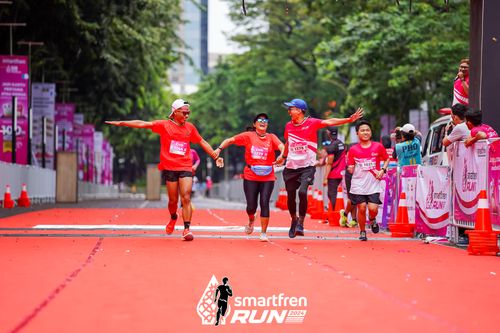 Race photo from Smartfren Run 2024