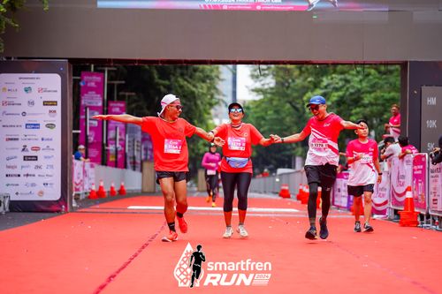 Race photo from Smartfren Run 2024