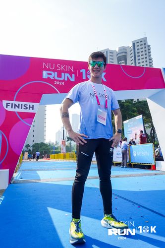 Race photo from Nu Skin Run 10K