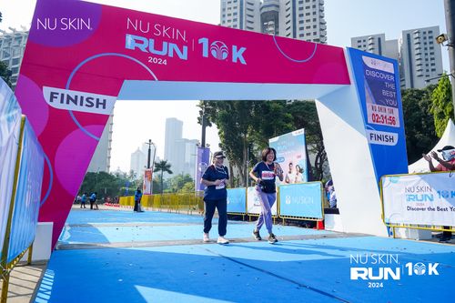 Race photo from Nu Skin Run 10K