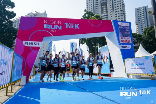 Race photo from Nu Skin Run 10K
