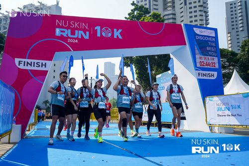 Race photo from Nu Skin Run 10K