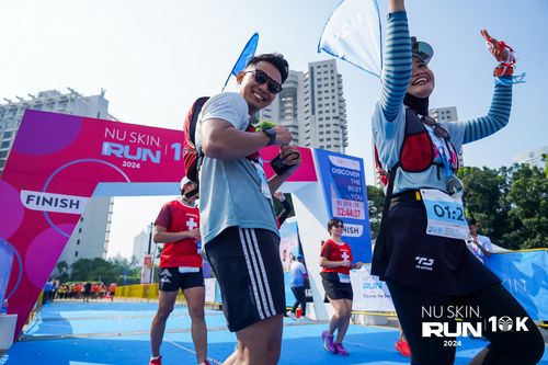 Race photo from Nu Skin Run 10K