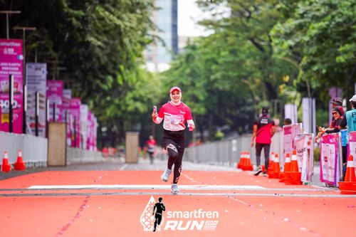 Race photo from Smartfren Run 2024