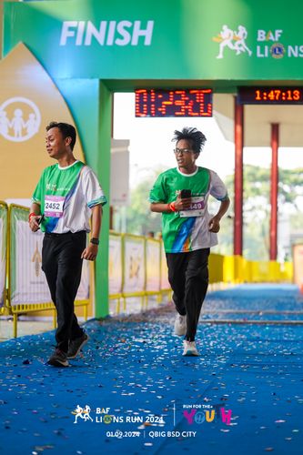 Race photo from BAF LIONS RUN 2024