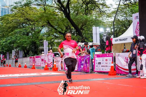 Race photo from Smartfren Run 2024