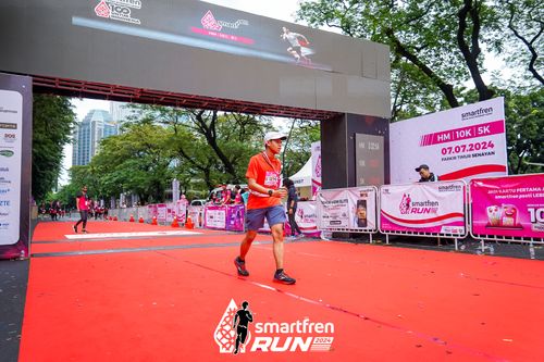 Race photo from Smartfren Run 2024
