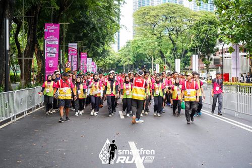 Race photo from Smartfren Run 2024