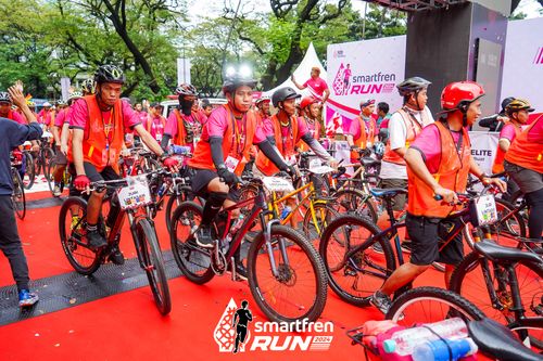Race photo from Smartfren Run 2024