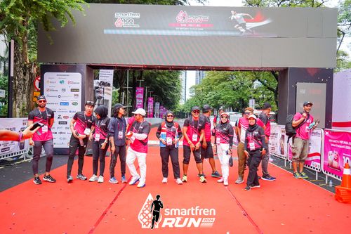 Race photo from Smartfren Run 2024
