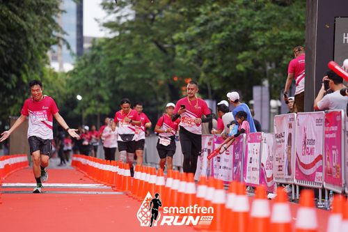 Race photo from Smartfren Run 2024