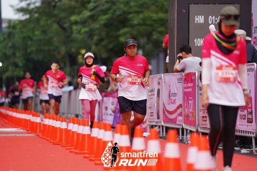 Race photo from Smartfren Run 2024