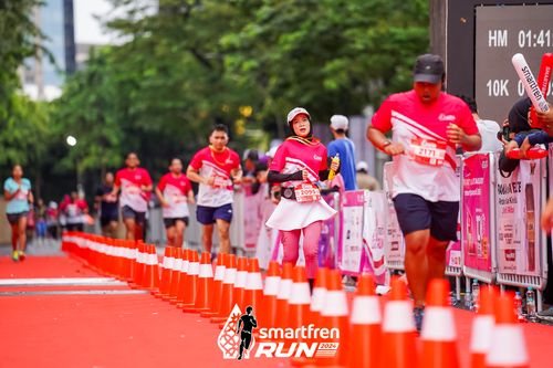 Race photo from Smartfren Run 2024