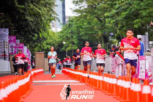 Race photo from Smartfren Run 2024