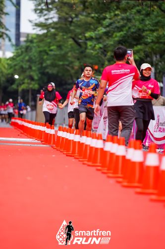 Race photo from Smartfren Run 2024