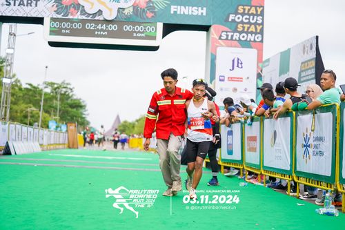 Race photo from Arutmin Borneo Run 2024