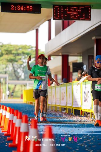 Race photo from BAF LIONS RUN 2024