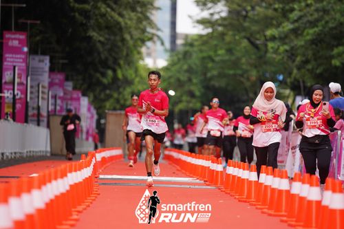 Race photo from Smartfren Run 2024