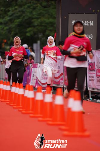 Race photo from Smartfren Run 2024