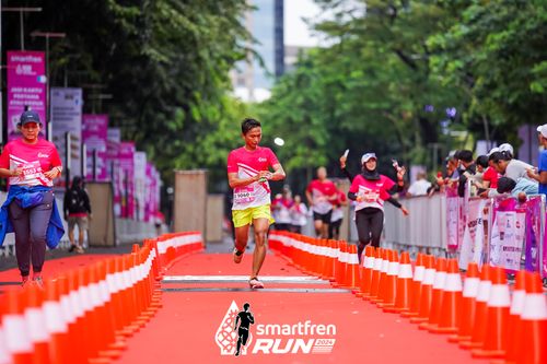 Race photo from Smartfren Run 2024