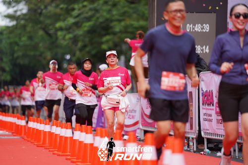 Race photo from Smartfren Run 2024
