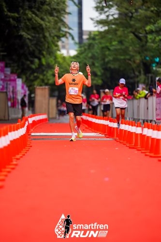 Race photo from Smartfren Run 2024