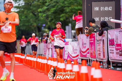 Race photo from Smartfren Run 2024