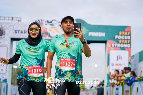 Race photo from Arutmin Borneo Run 2024