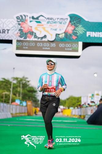 Race photo from Arutmin Borneo Run 2024