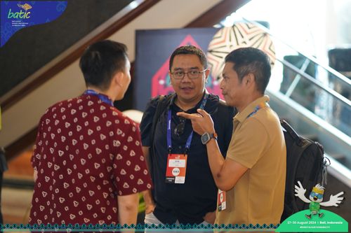 Race photo from Telin Batic 2024 Photo Search