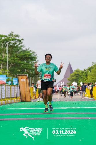 Race photo from Arutmin Borneo Run 2024