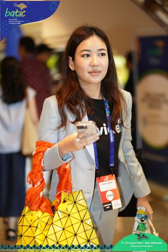 Race photo from Telin Batic 2024 Photo Search