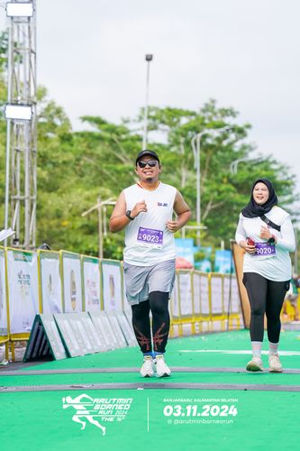 Race photo from Arutmin Borneo Run 2024