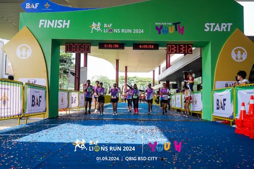 Race photo from BAF LIONS RUN 2024