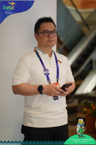 Race photo from Telin Batic 2024 Photo Search