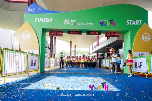 Race photo from BAF LIONS RUN 2024
