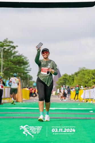 Race photo from Arutmin Borneo Run 2024