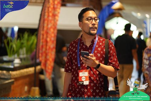 Race photo from Telin Batic 2024 Photo Search