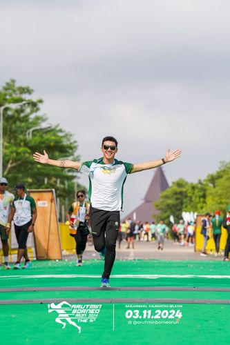 Race photo from Arutmin Borneo Run 2024
