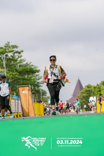 Race photo from Arutmin Borneo Run 2024