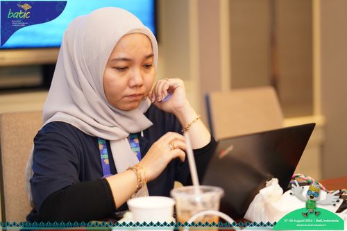 Race photo from Telin Batic 2024 Photo Search