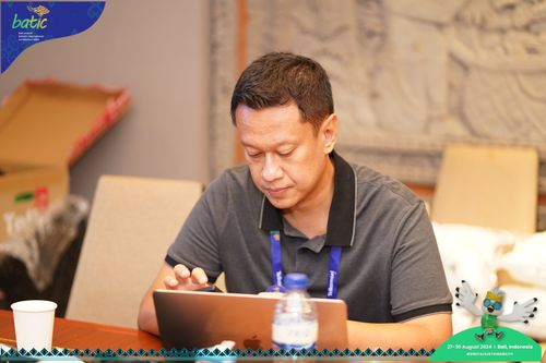 Race photo from Telin Batic 2024 Photo Search
