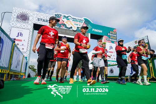 Race photo from Arutmin Borneo Run 2024