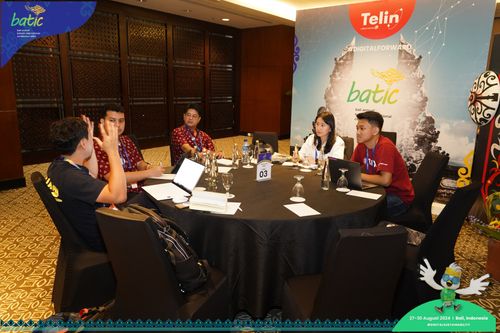 Race photo from Telin Batic 2024 Photo Search