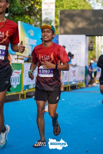 Race photo from Taman Budaya x BOGORUN 2025