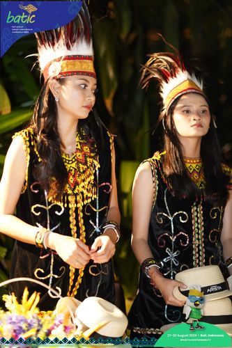 Race photo from Telin Batic 2024 Photo Search